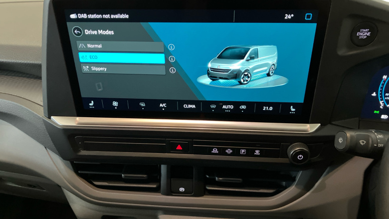 Volkswagen Transporter T28 Lwb Diesel 2.0 TDI 110 Commerce Plus Van